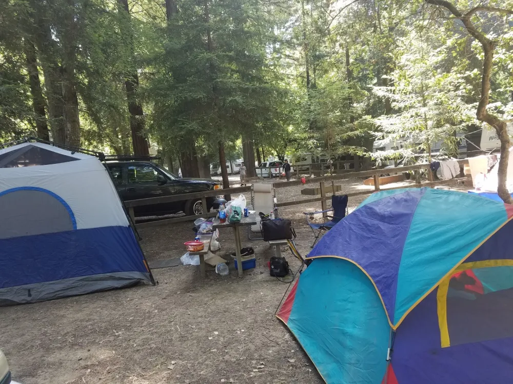 Mirabel Trailer Park & Campground