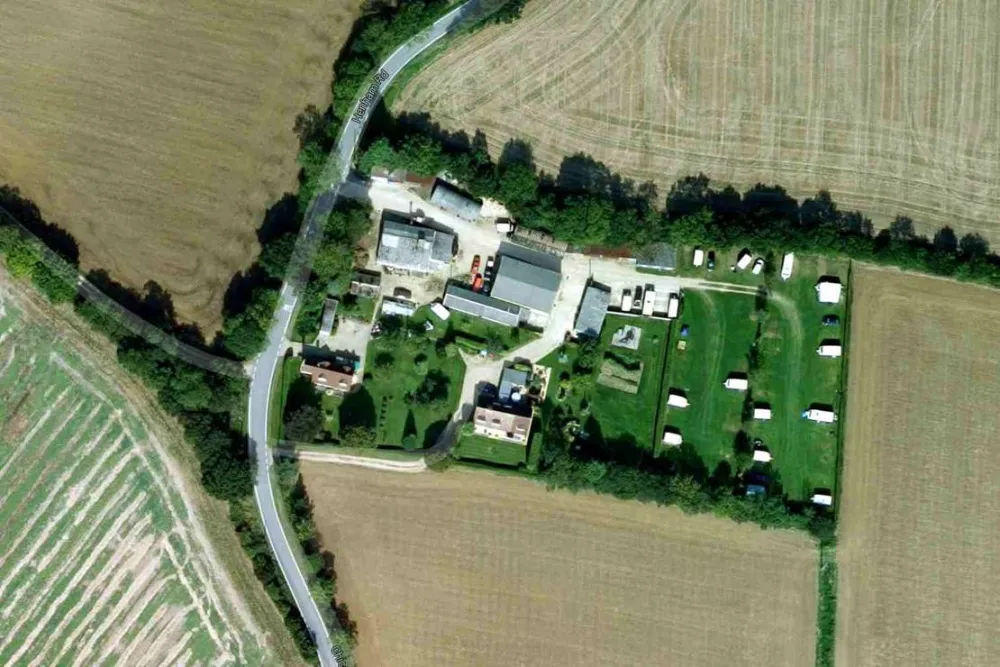 Camping Hamperden End Caravan Site