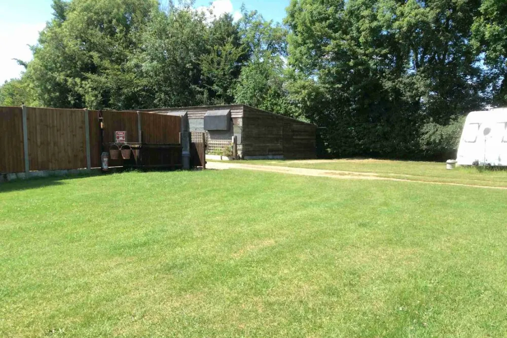 Camping Hamperden End Caravan Site