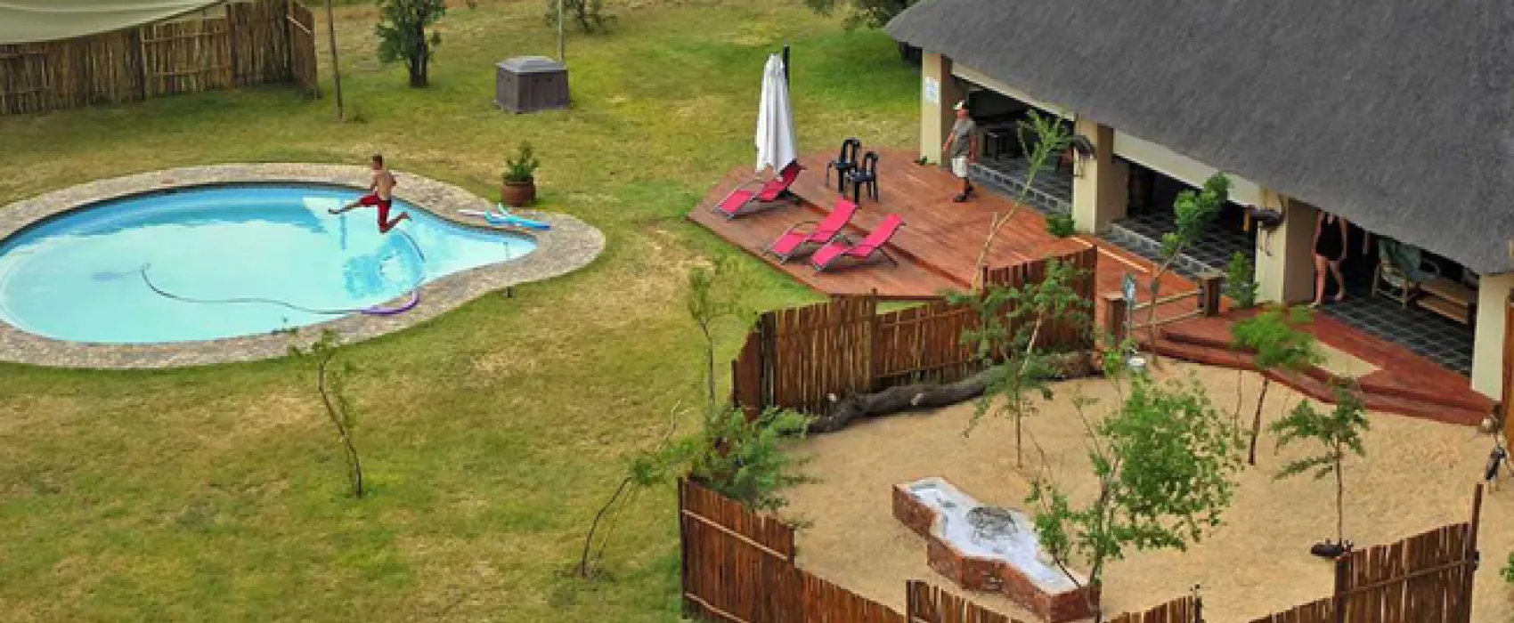 Thorn Tree Bush Camp