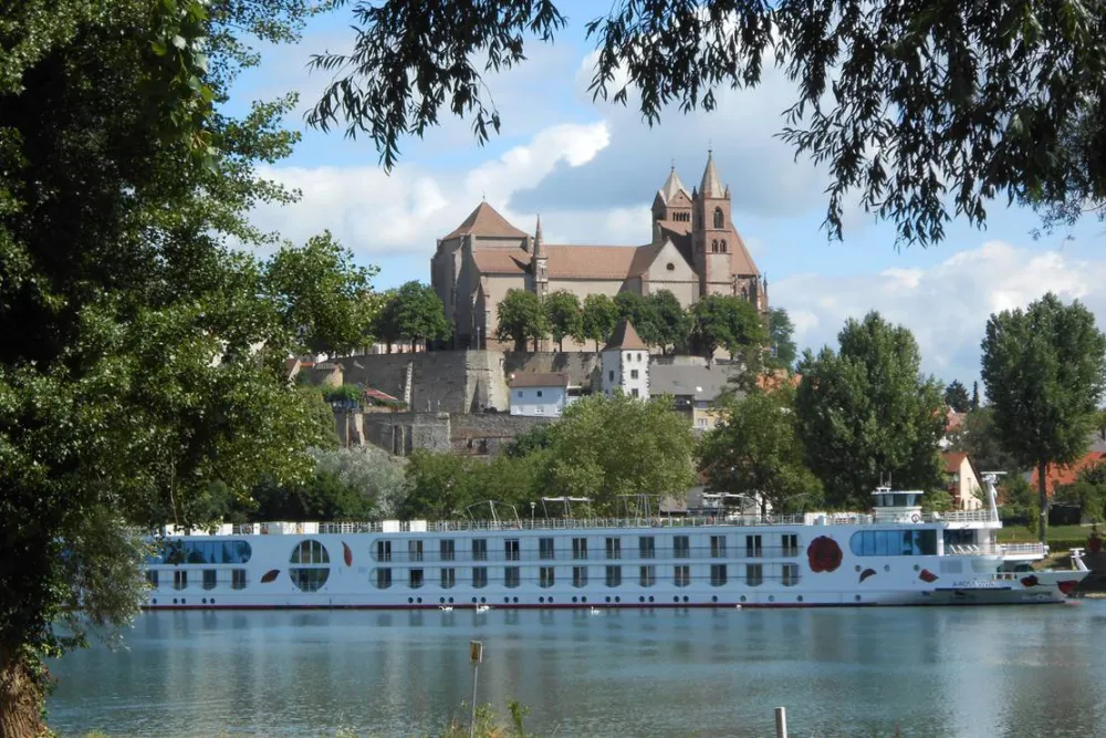 Camping De L'ile Du Rhin