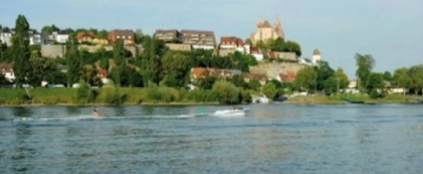 Camping De L'ile Du Rhin