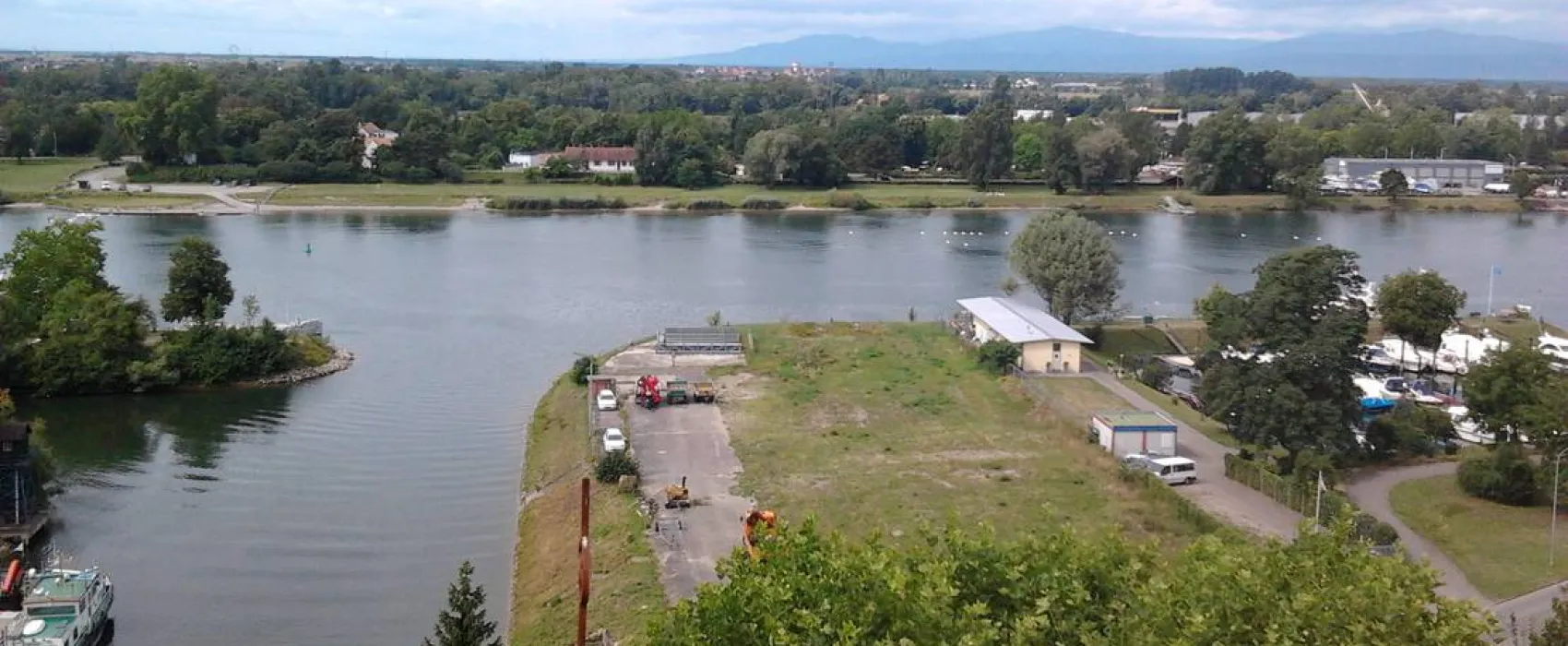 Camping De L'ile Du Rhin