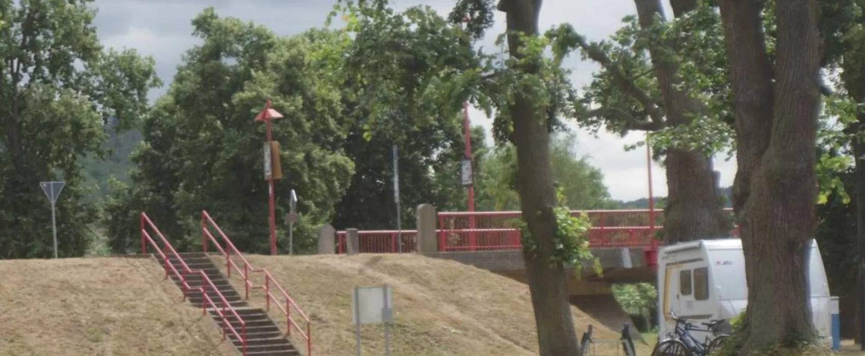 Wohnmobilstellplatz an der Werrabrücke