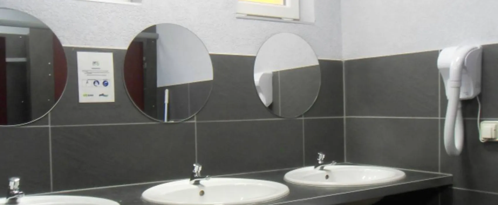 Camping Municipal Benelux-Bâle