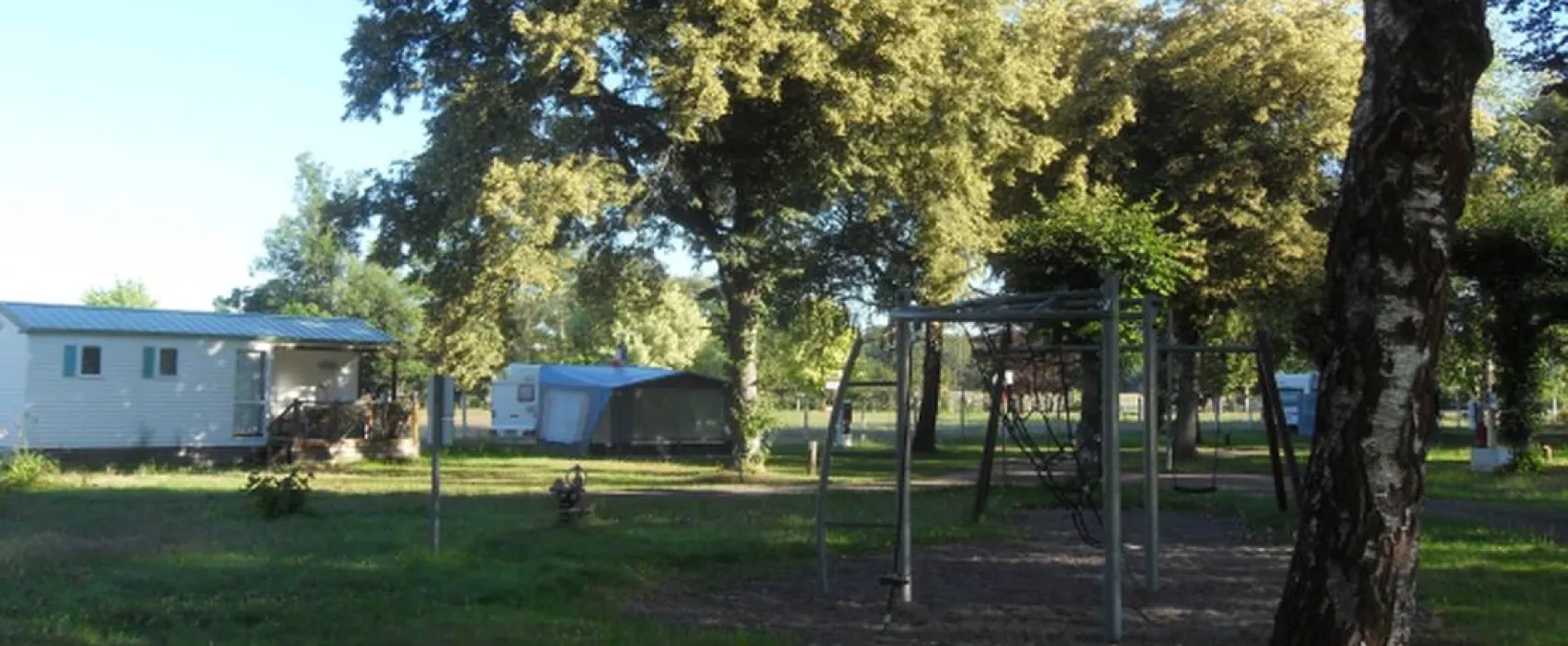 Camping Intercommual Le Patis