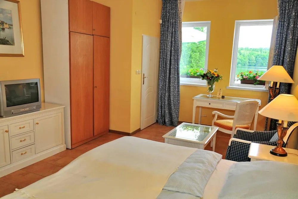 Camping Schloss Podewils