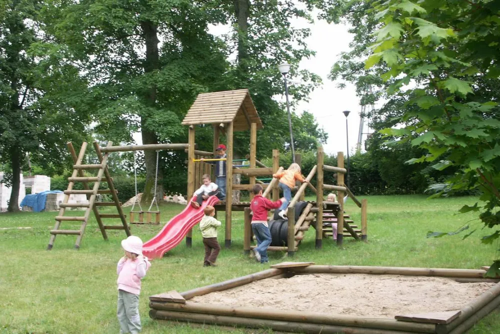 Camping Schloss Podewils