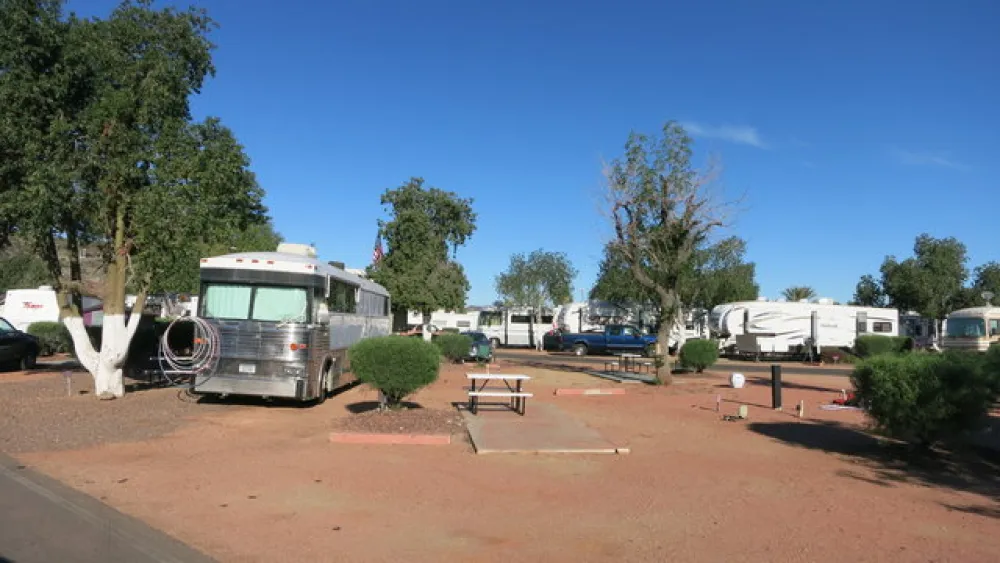 Desert's Edge RV - The Purple Park