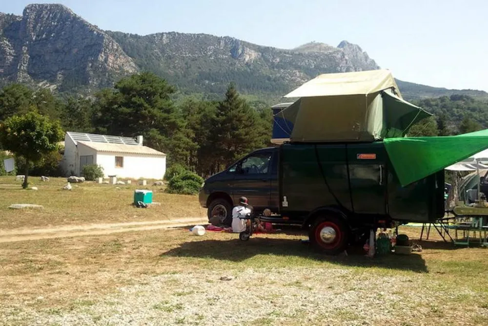 Camping De Carajuan
