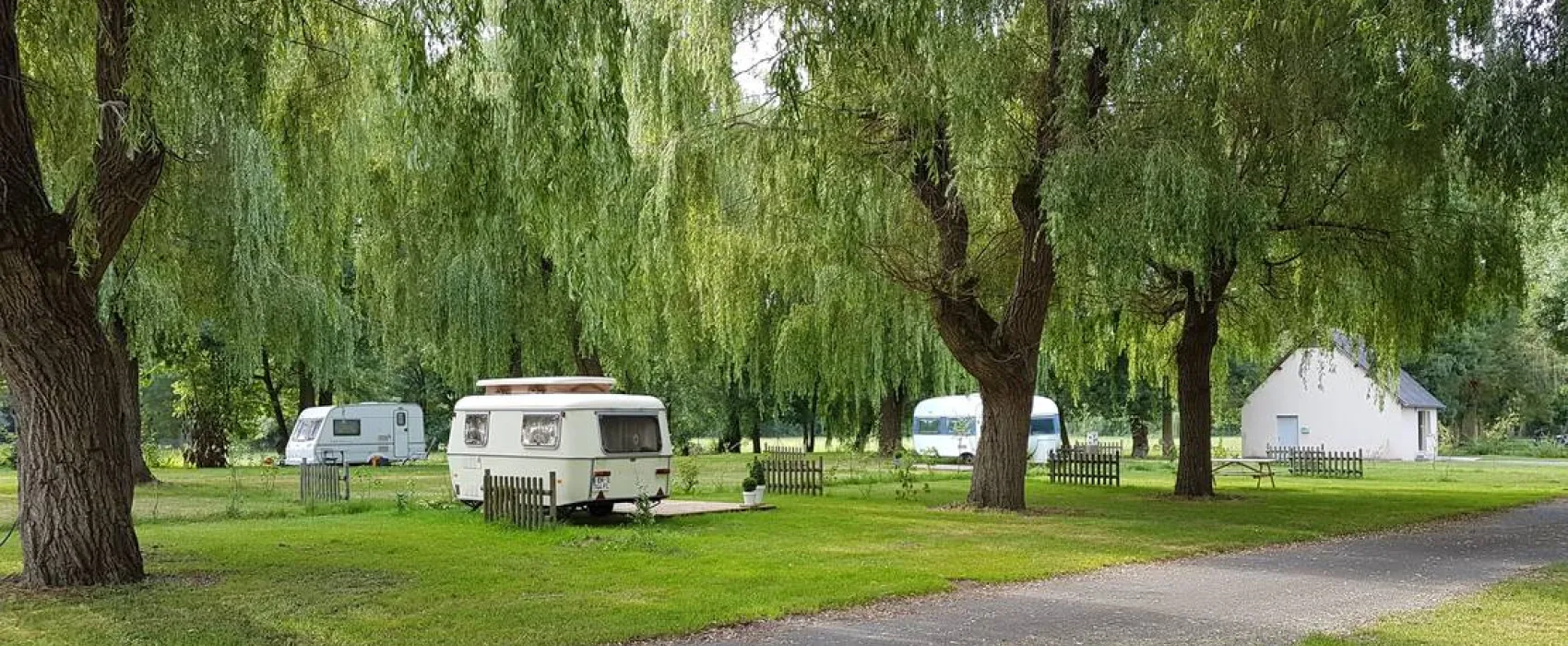 Camping de Cormery CARAVANE PALACE