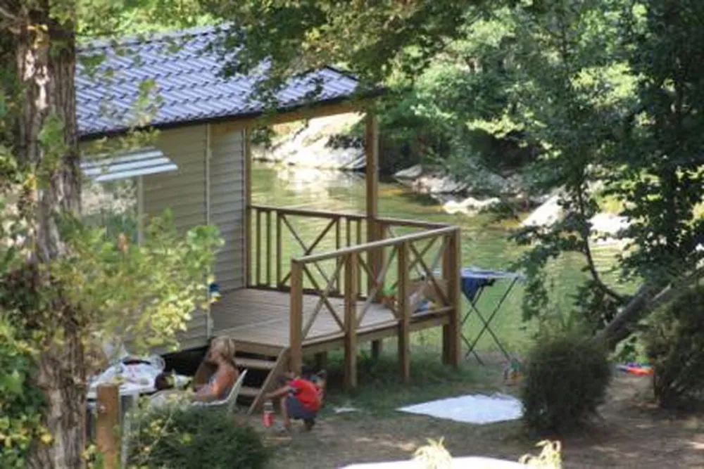 Yelloh! Village Nature et rivière ( Ex : Les Fayards)