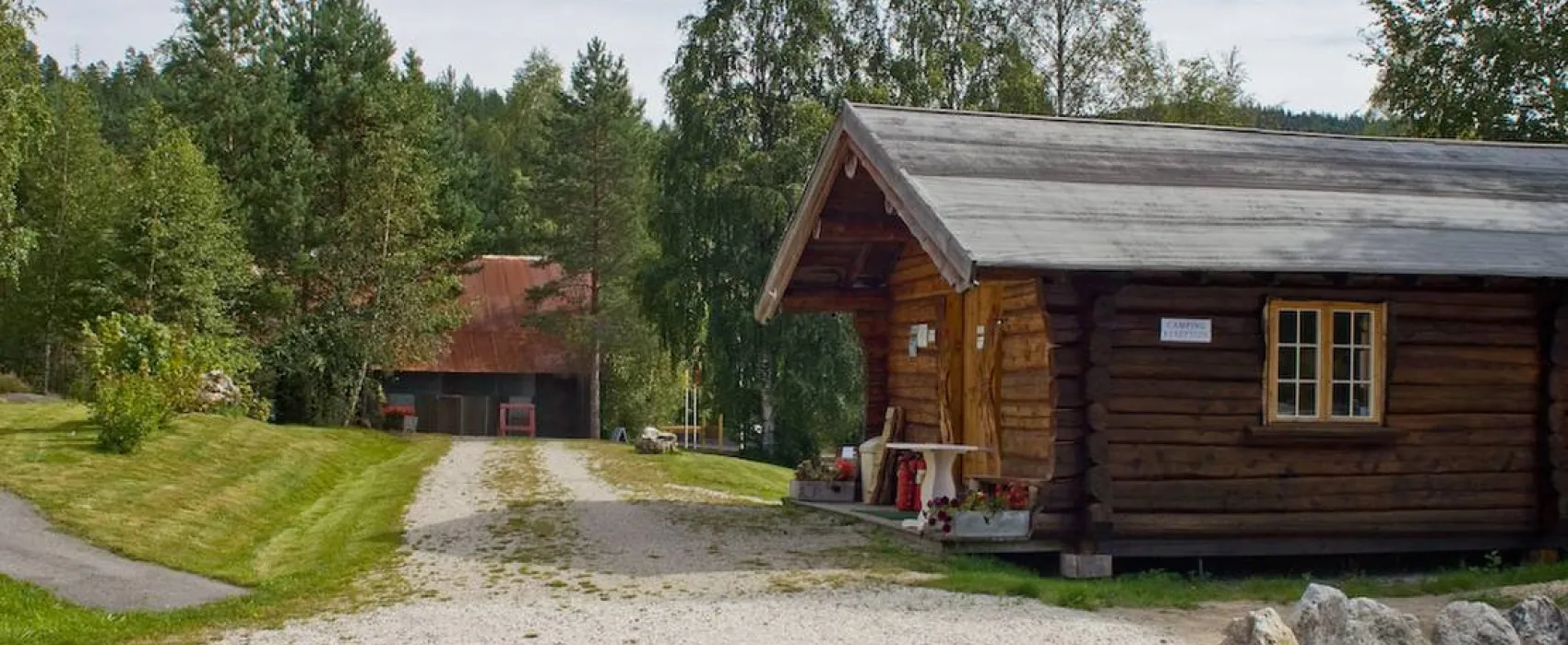 Oddestemmen Steinsliperi og Camping
