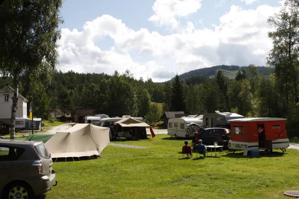 Oddestemmen Steinsliperi og Camping