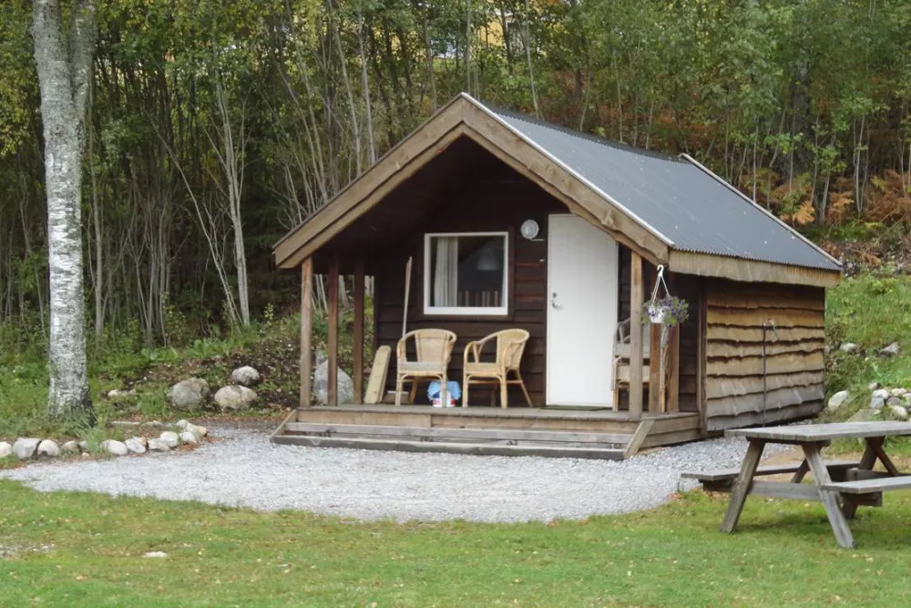 Oddestemmen Steinsliperi og Camping