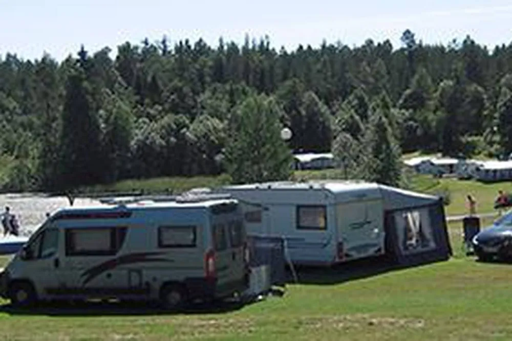 Mosjöns Camping o Stugby