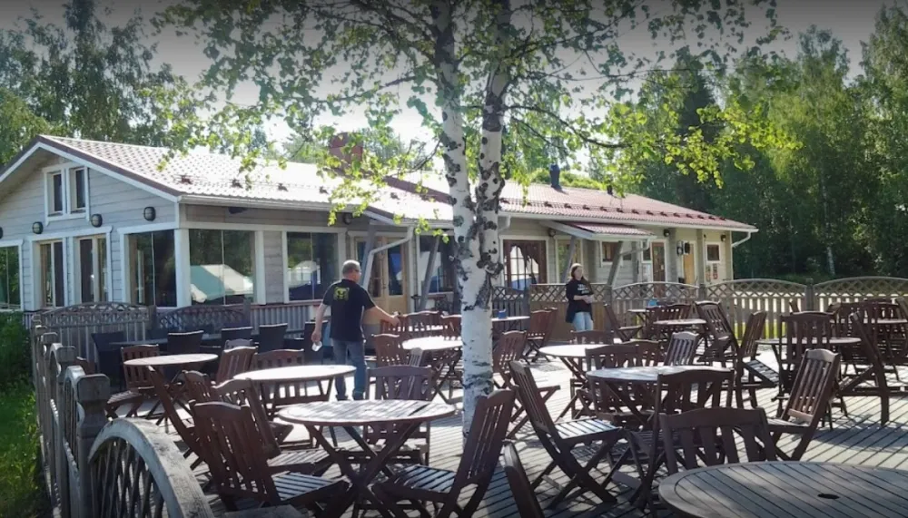 Iisveden Rantapaviljonki