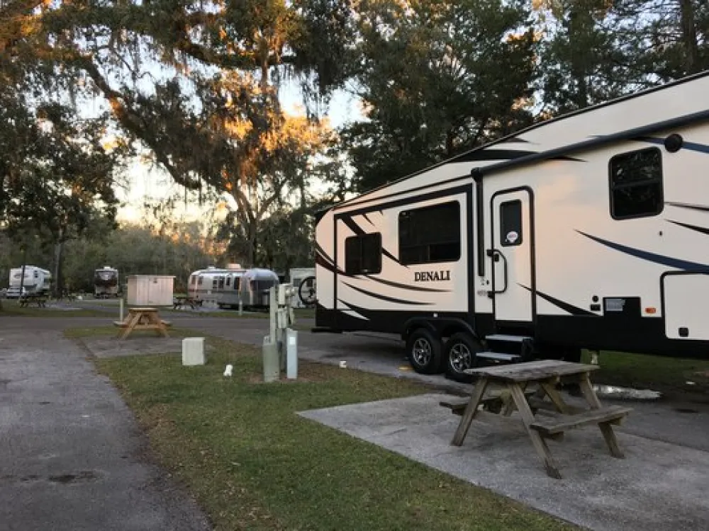 Cloverleaf Forest RV Resort
