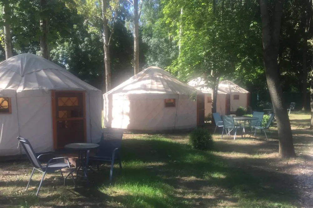 Öko Kemping & Glamping Tiszadada