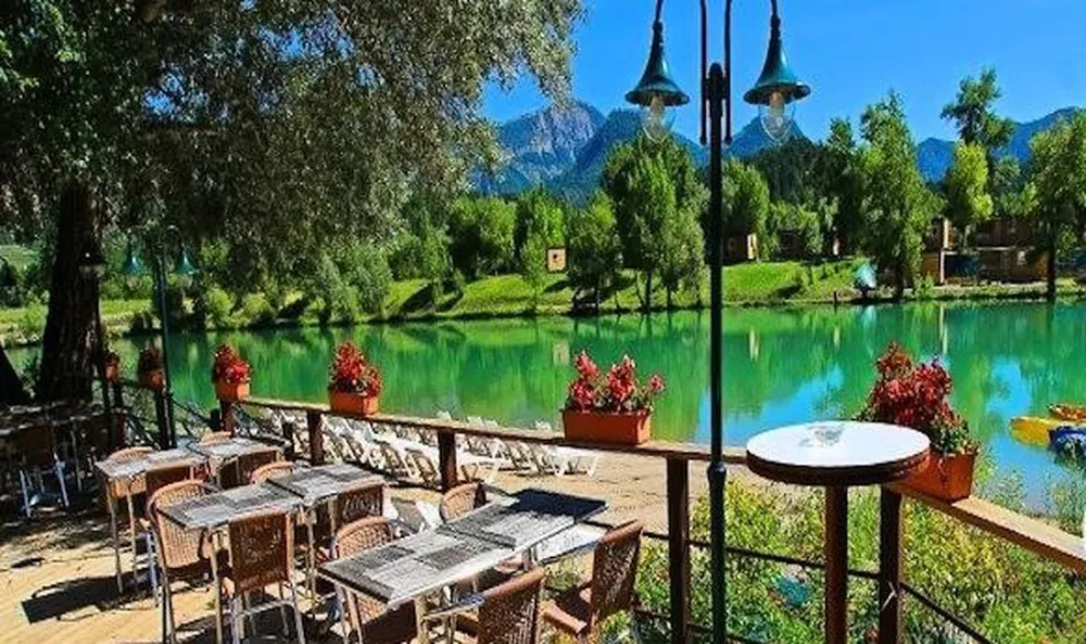 Koawa Vivacamp Le Lac Bleu