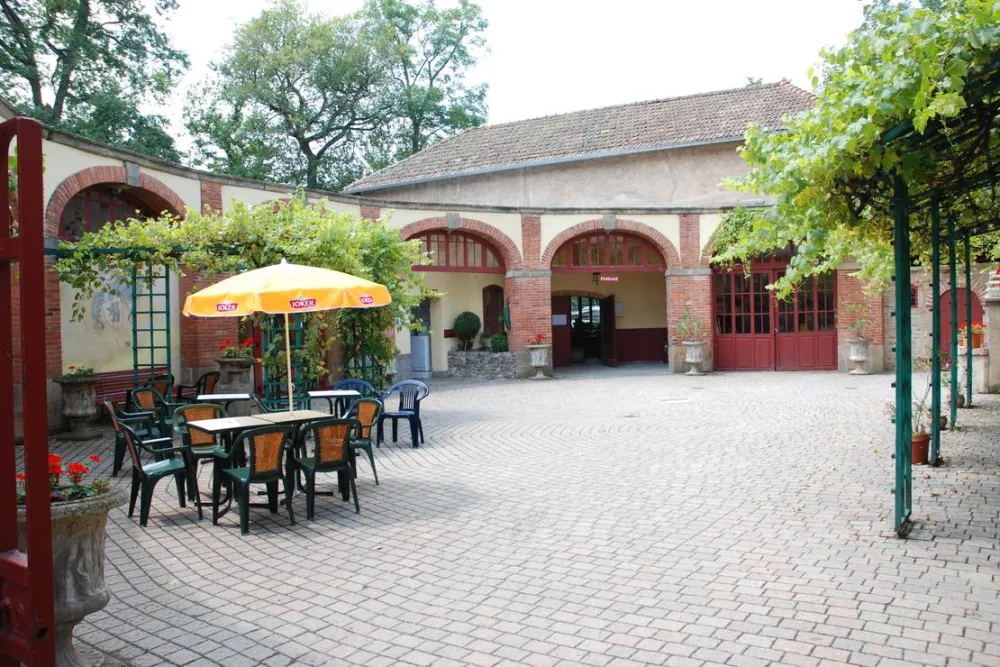 Camping Château De Grange Fort