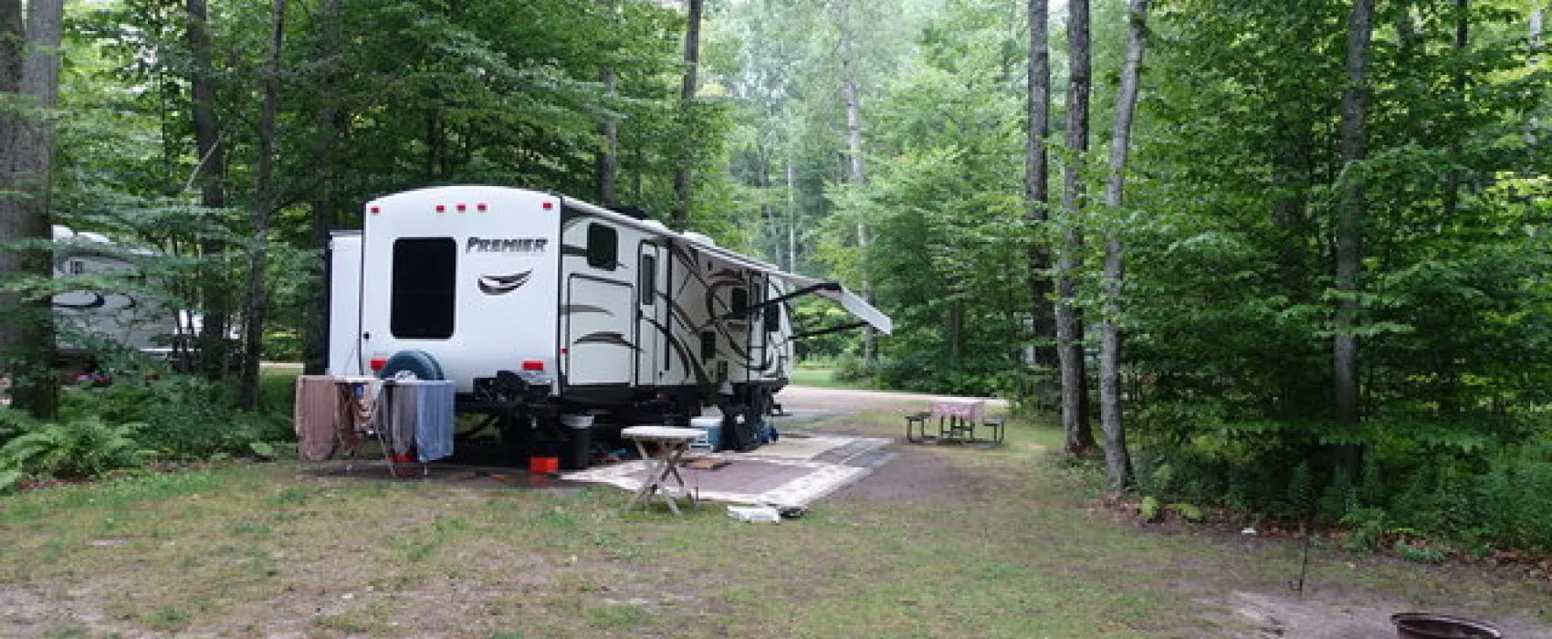 Log Cabin Resort & Campground