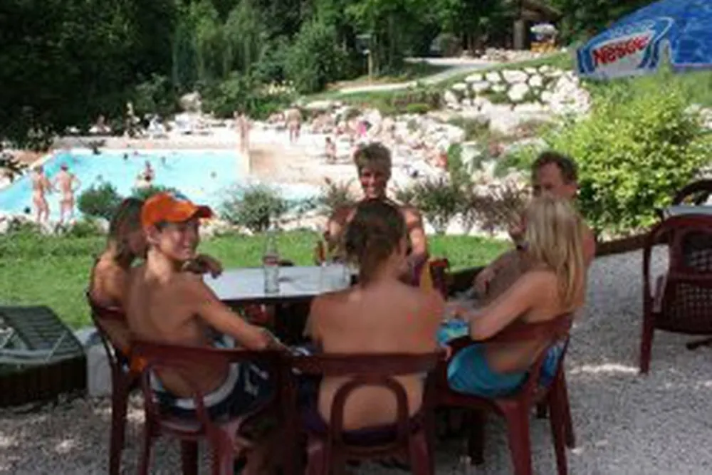 Camping Hélio Nature L'Eglantière