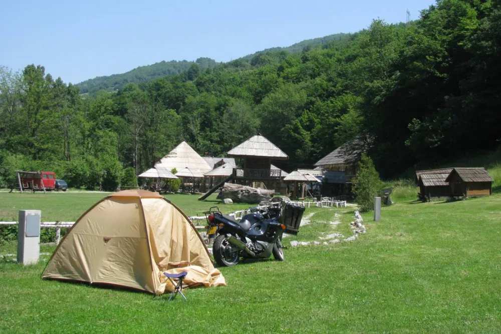 Camping Etno Selo Vukovic