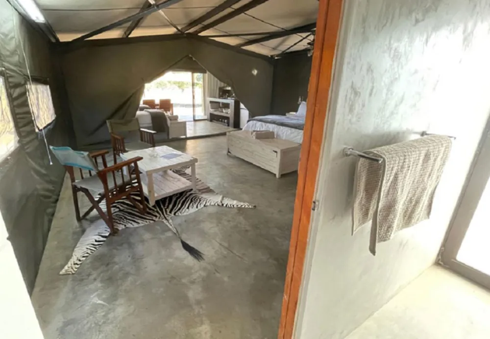 Newburg Luxury Bush Tents