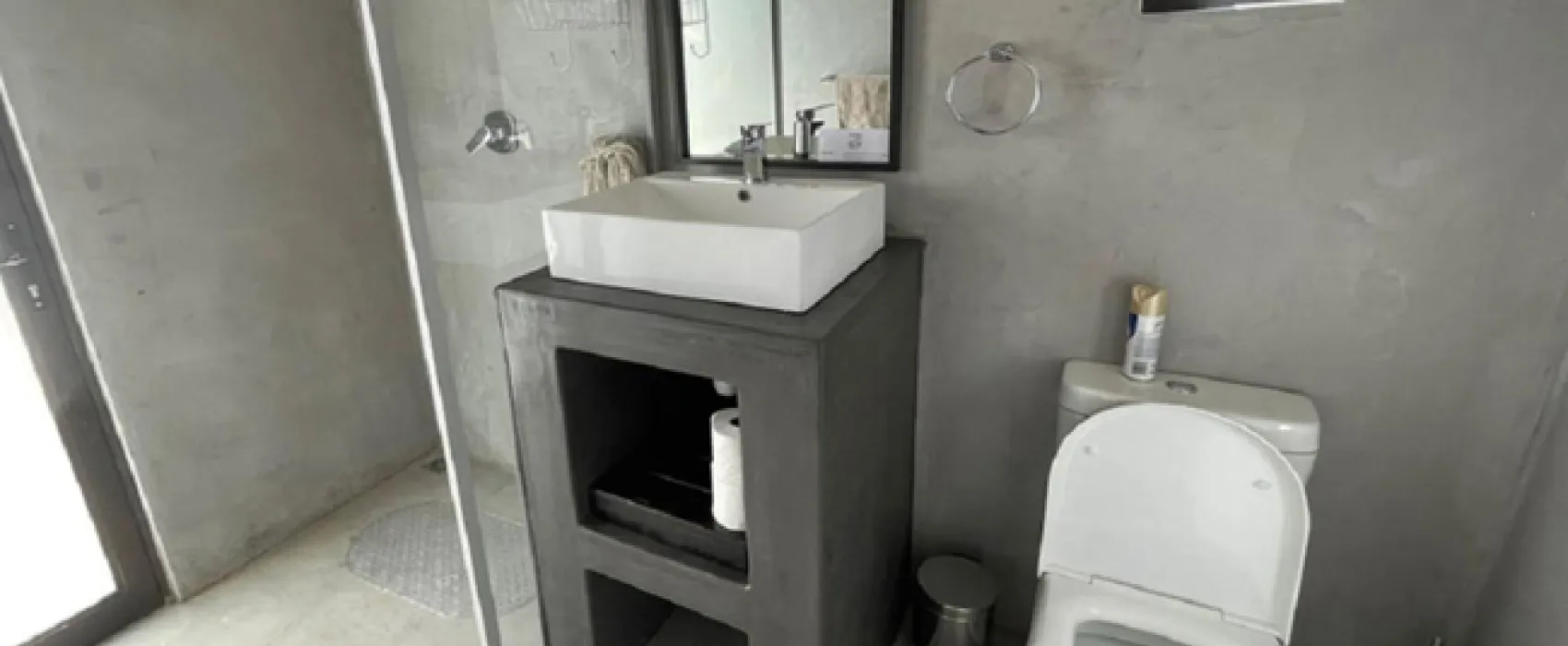 Newburg Luxury Bush Tents