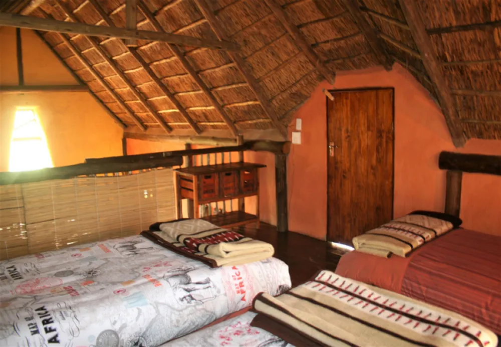 Adama Artistic Chalets & Teepees