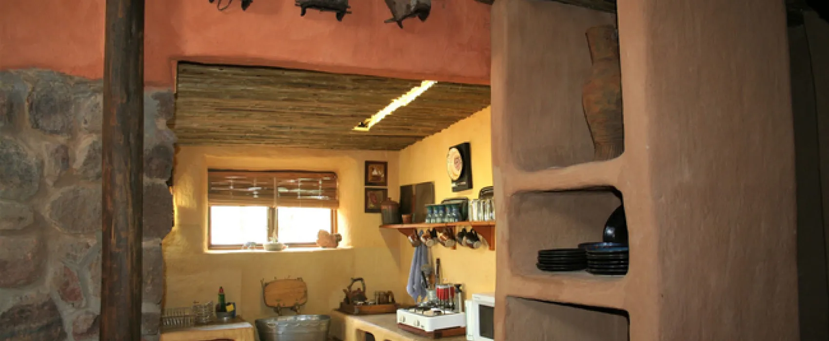 Adama Artistic Chalets & Teepees