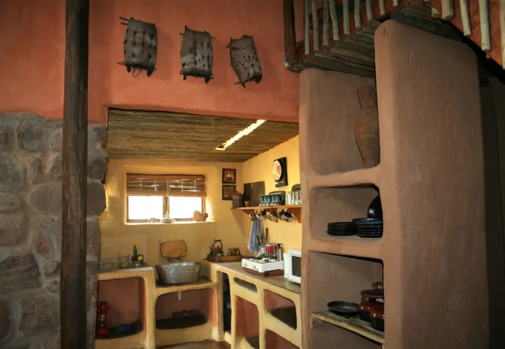 Adama Artistic Chalets & Teepees