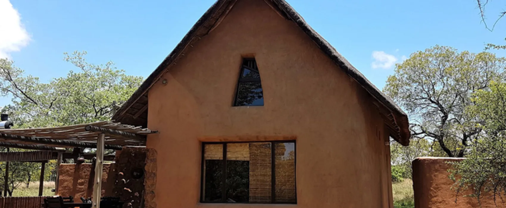 Adama Artistic Chalets & Teepees