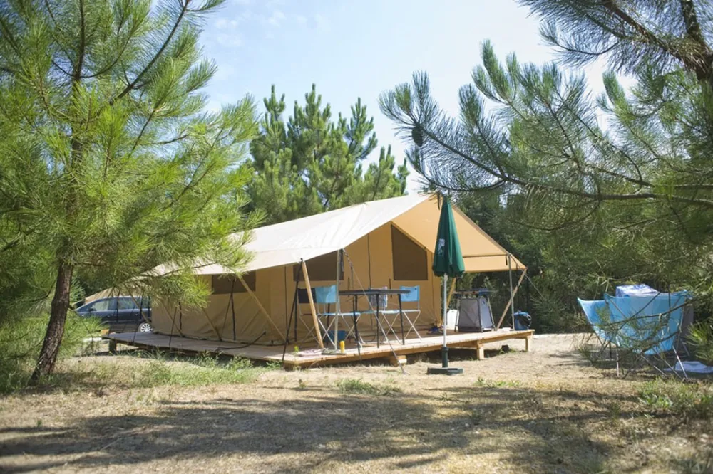 Huttopia Oléron Les Pins