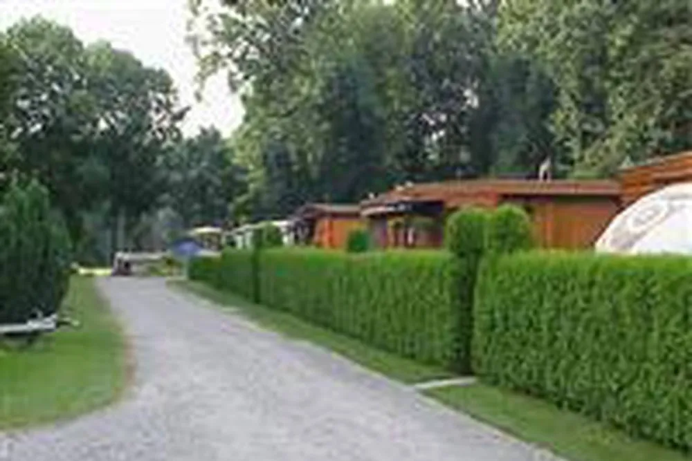 Camping Au Grand Bois