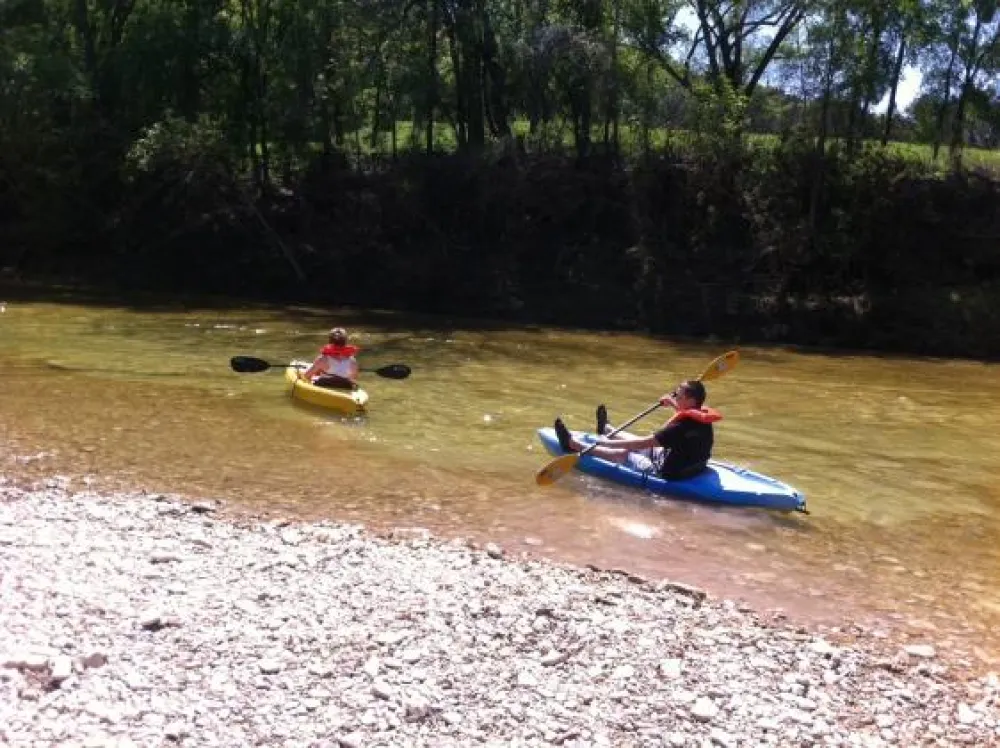 Rio Bonito Cabin & RV Park