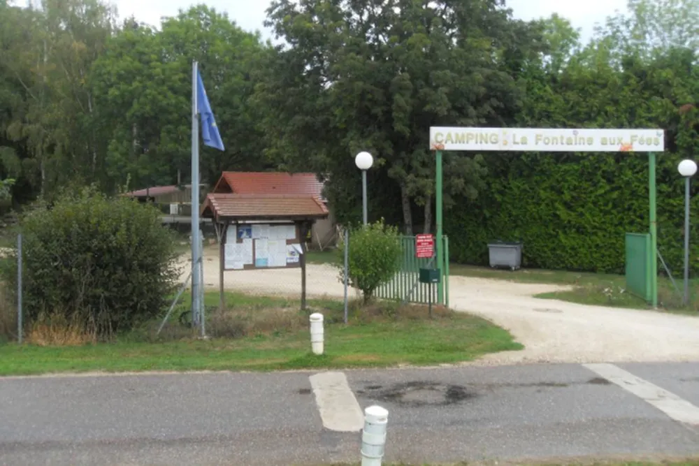 Camping La Fontaine aux Fées