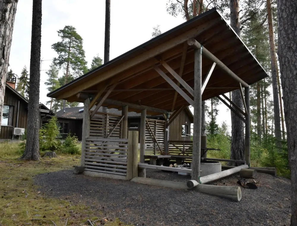 Väärnisaaren ystävät