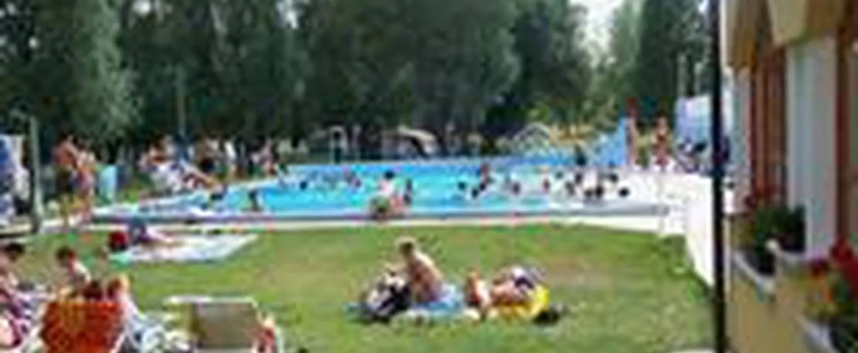 Füzes Camping - Panzió és Strandbad