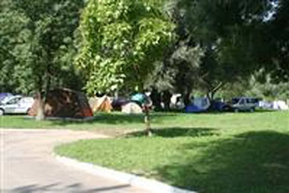 Füzes Camping - Panzió és Strandbad