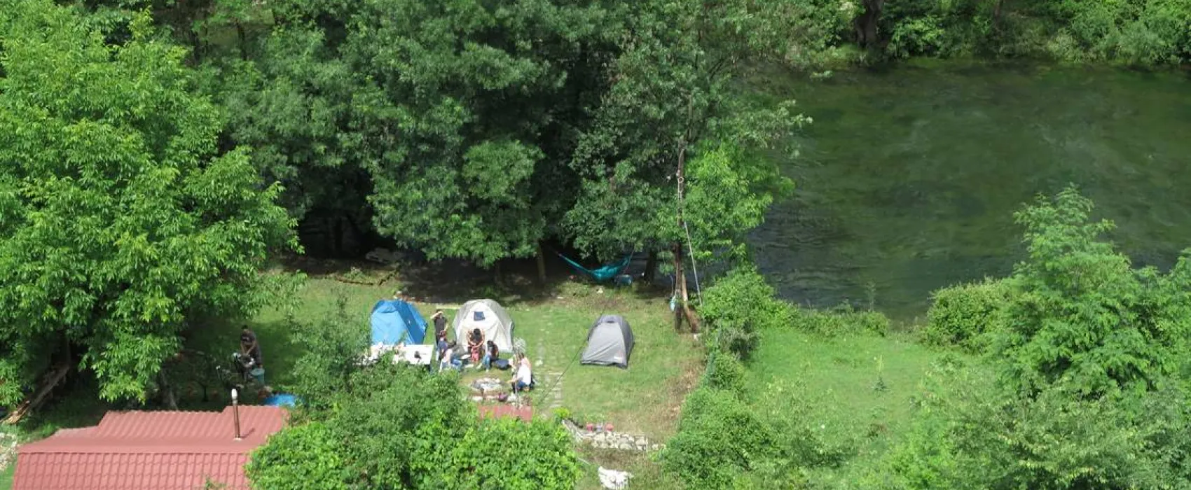 River Camp Matka -Salamander