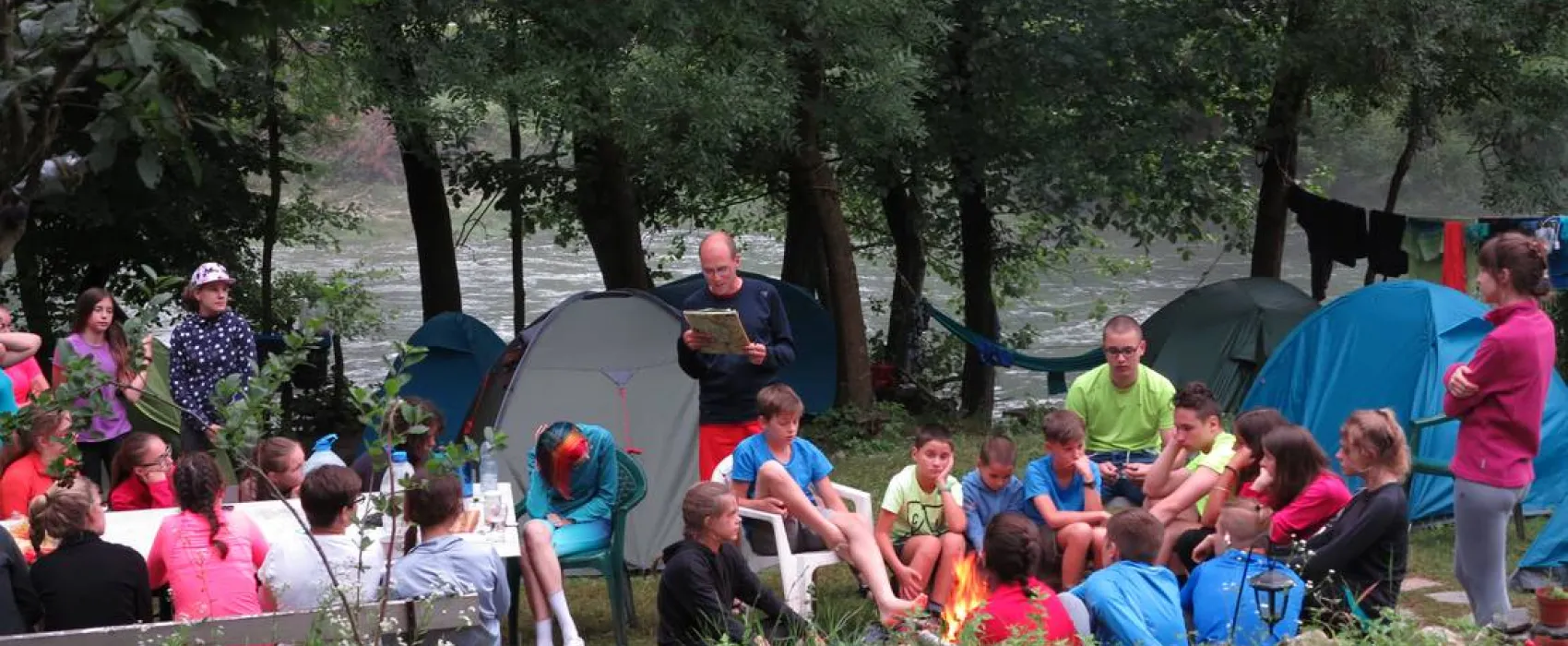 River Camp Matka -Salamander