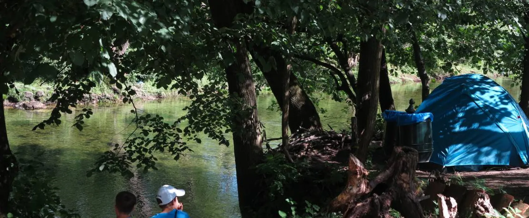 River Camp Matka -Salamander