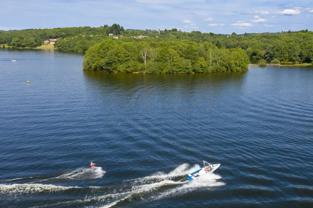 Camping du Lac de Saint-Pardoux