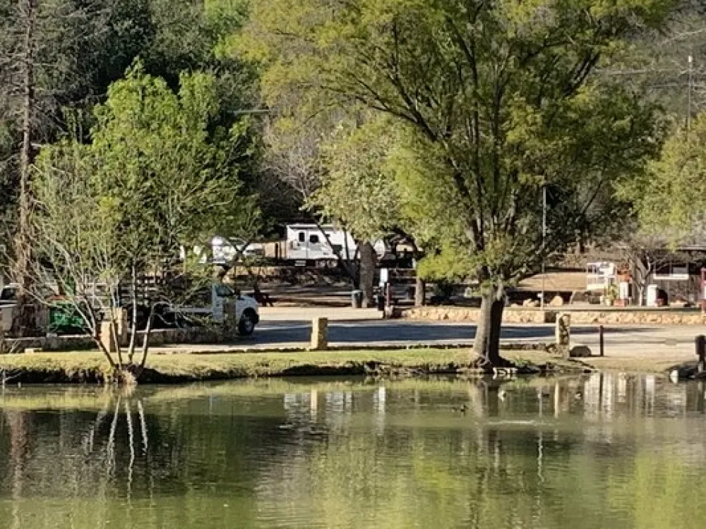 Woods Valley Kampground