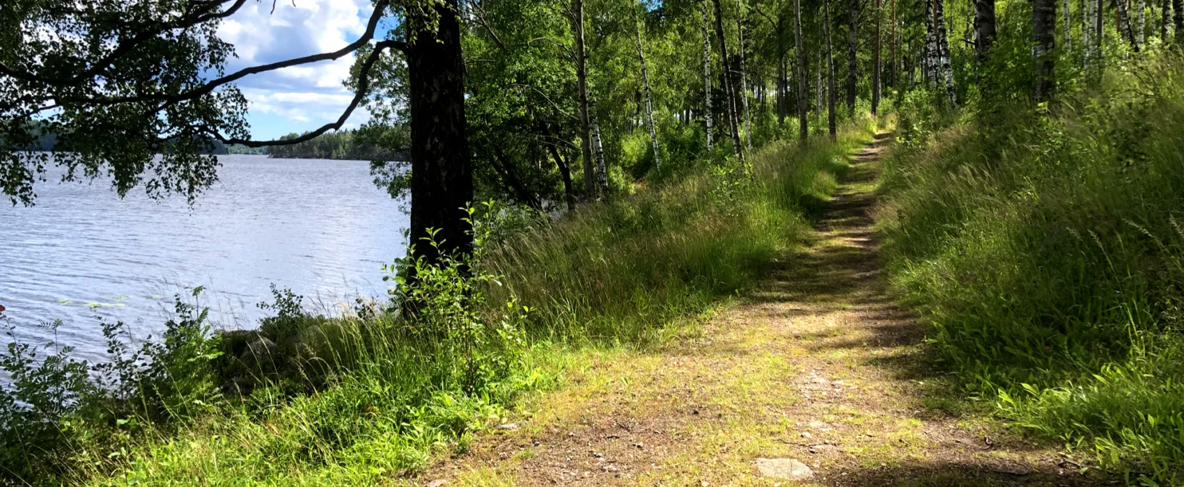 Sagaliden. En liten plats.