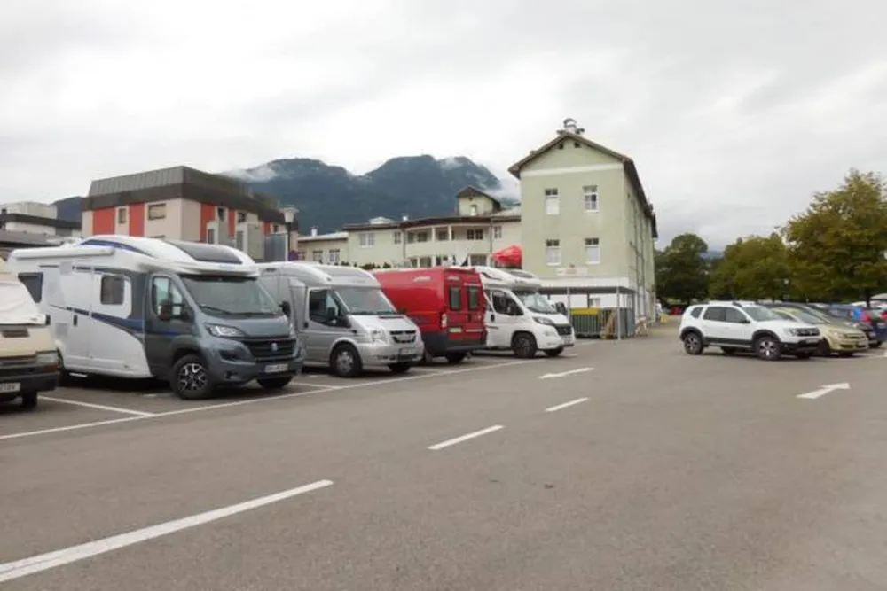 Wohnmobilstellplatz Kaiservilla