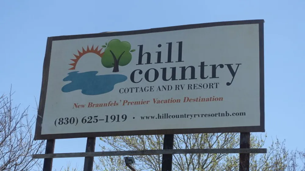 Hill Country Cottage & RV Resort