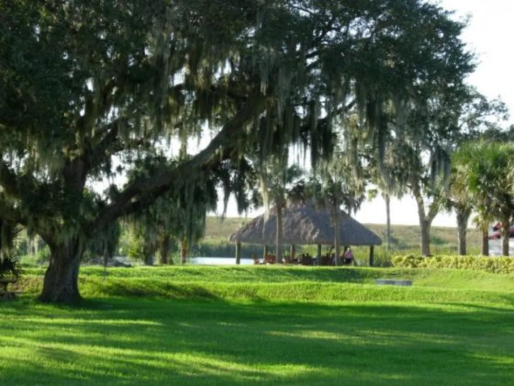 Water's Edge Motor Coach  & RV Resort